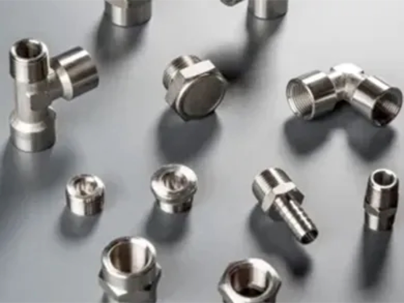 Aignep Adaptoare filetate din inox seria 62000