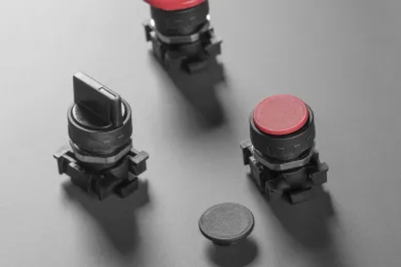 Aignep Distribuitoare pneumatice cu buton seria 04V