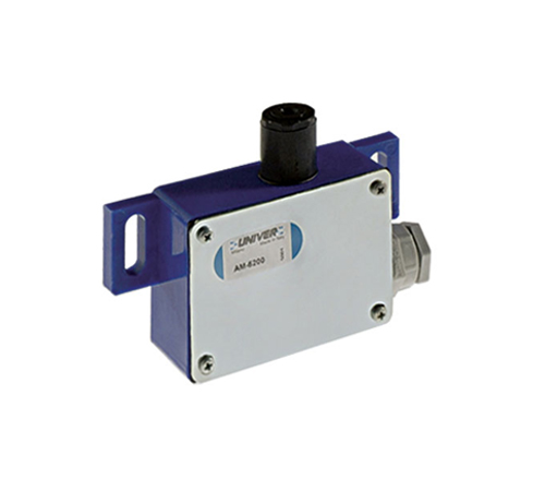 UNIVER Traductor pneumo-electric seria AM-5200